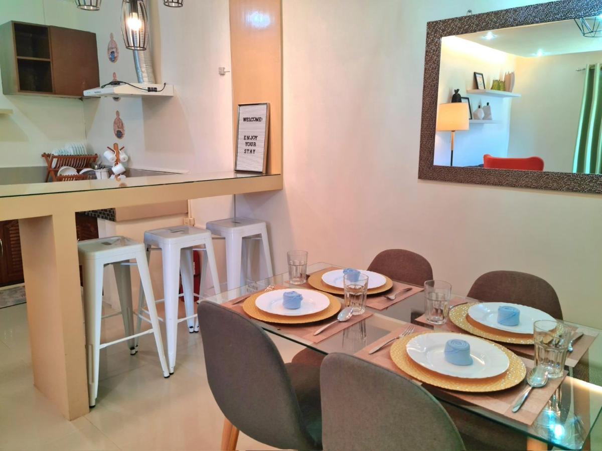 Fully Furnished Apartment With Netflix And Wifi Batangas Exterior foto